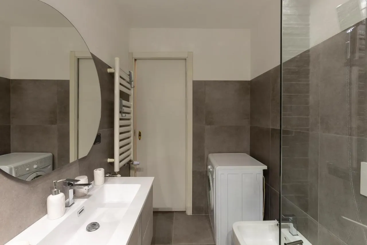 My Charming Apartments In Centro Citta-San Lorenzo Suite Milan 0*,  Italy